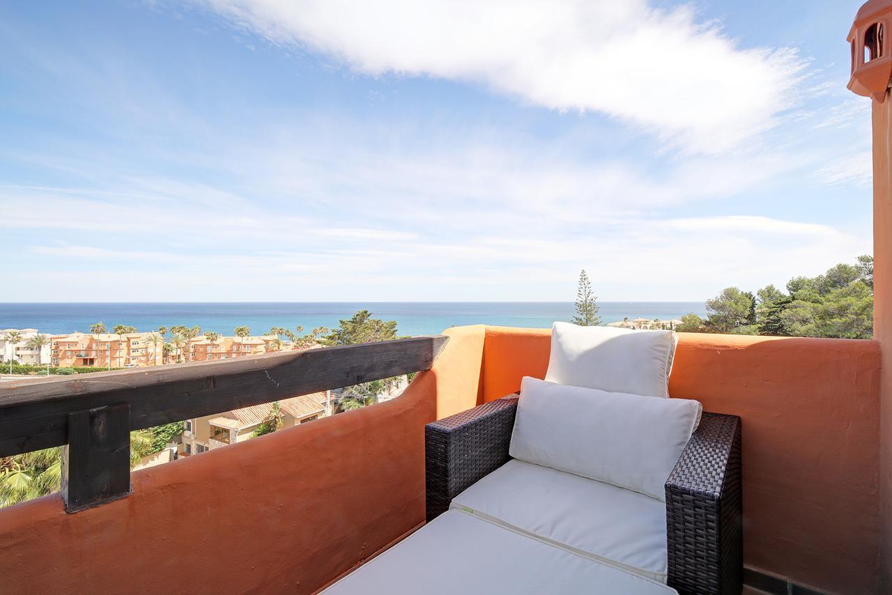 Jardines De Nueva Galera Cozy Penthouse Apartment Estepona Bagian luar foto
