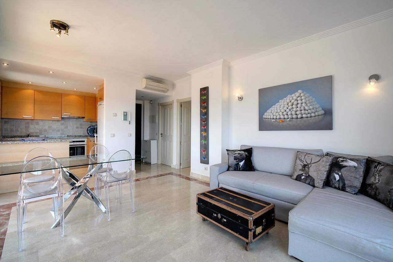 Jardines De Nueva Galera Cozy Penthouse Apartment Estepona Bagian luar foto