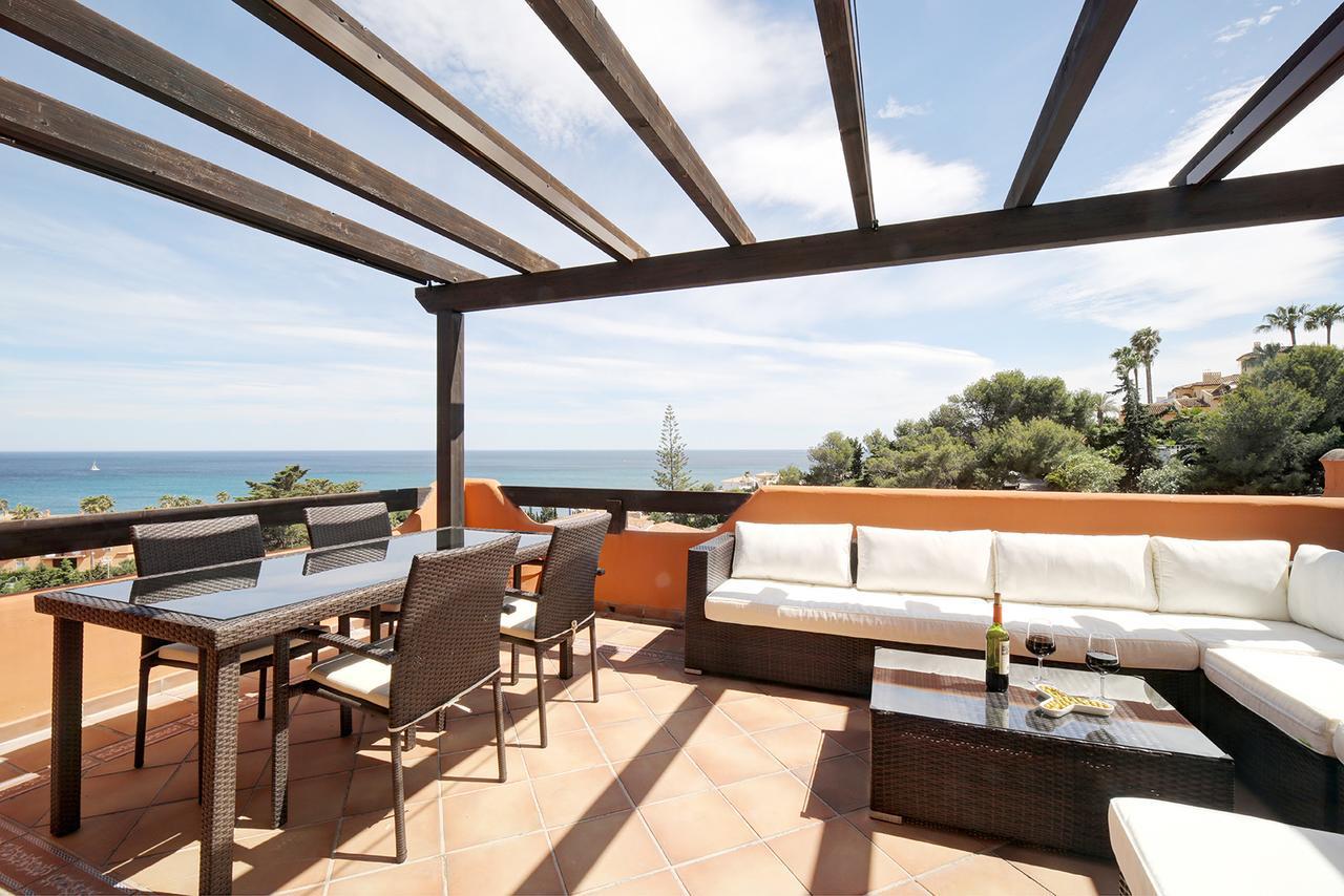 Jardines De Nueva Galera Cozy Penthouse Apartment Estepona Bagian luar foto